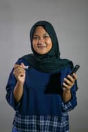 Loi Lieant Ratri Leony